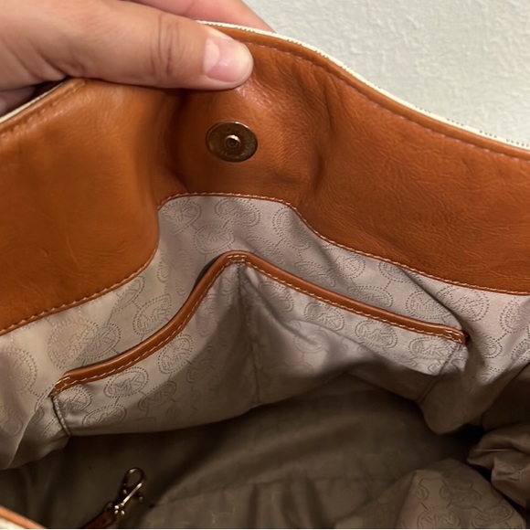 Large Michael Kors Hamilton White and Brown - Picture 15 of 16